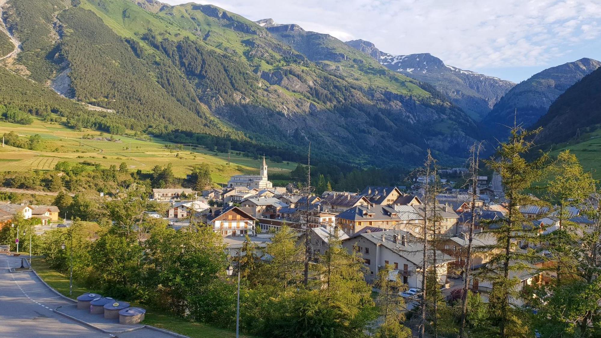 Aux Portes Du Parc National De La Vanoise Appartement Termignon Val Cenis Avec Wifi エクステリア 写真