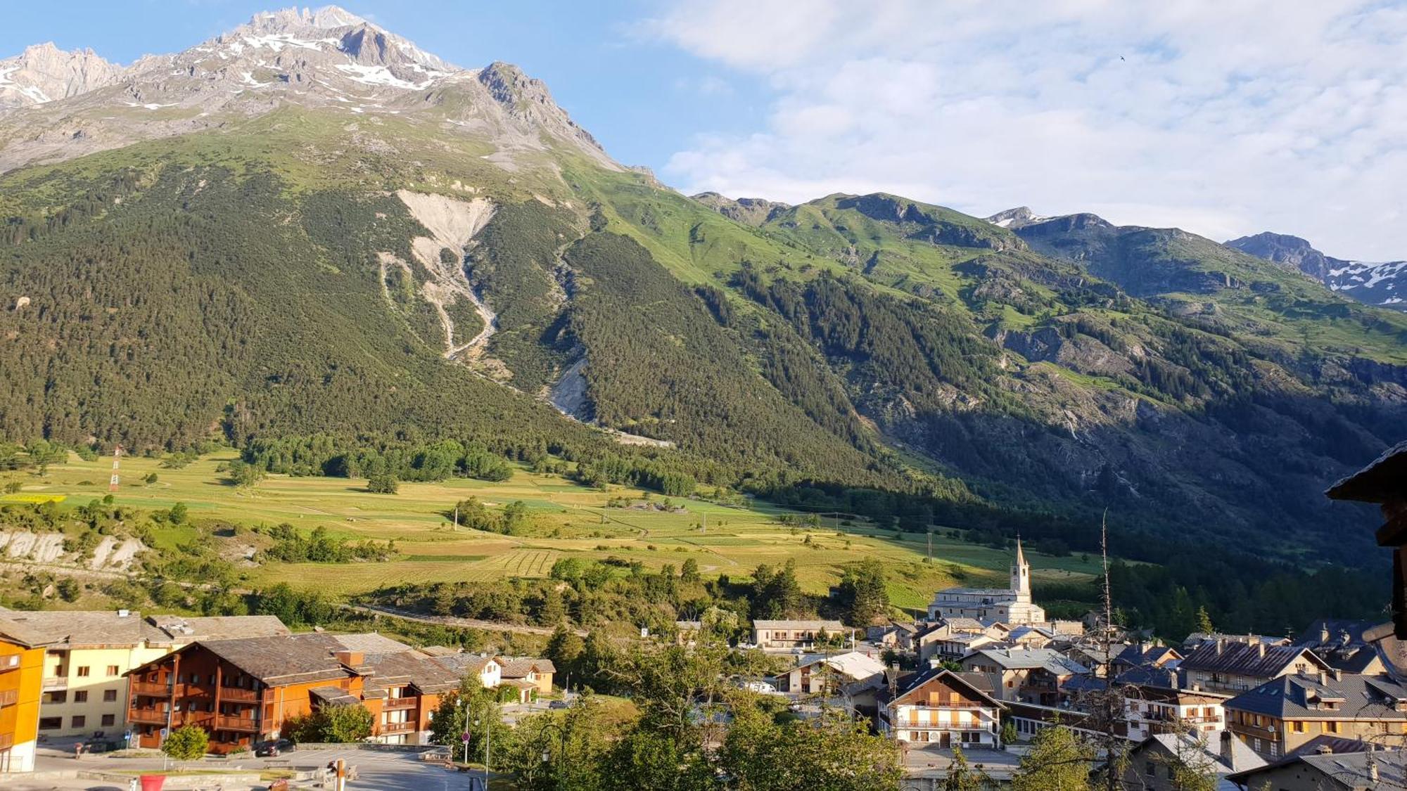 Aux Portes Du Parc National De La Vanoise Appartement Termignon Val Cenis Avec Wifi エクステリア 写真